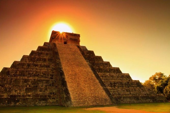Los Secretos por Descubrir Visitando Chichén Itzá